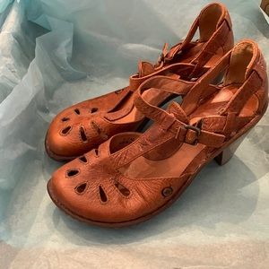 Born Shoes | Born Shoes | Color: Brown/Tan | Size: 9